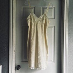 Vintage Ivory Lace Trim Slip Dress Camisole Lingerie Lingerie Dress Size M fairy